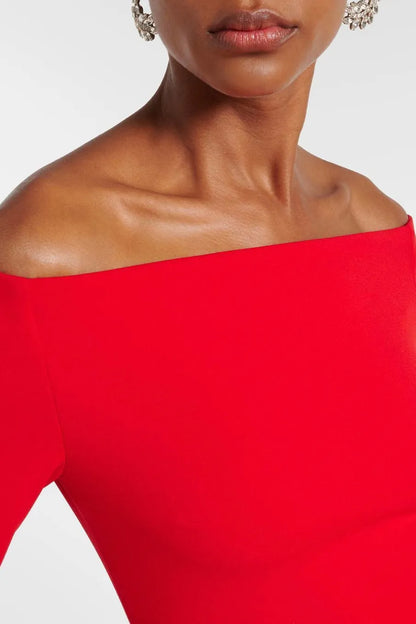 Floria Maxikleid mit schulterfreiem Ausschnitt und übergroßen Manschetten